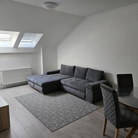 Berzsenyi Apartmanhaz Kaposvár Kültér fotó