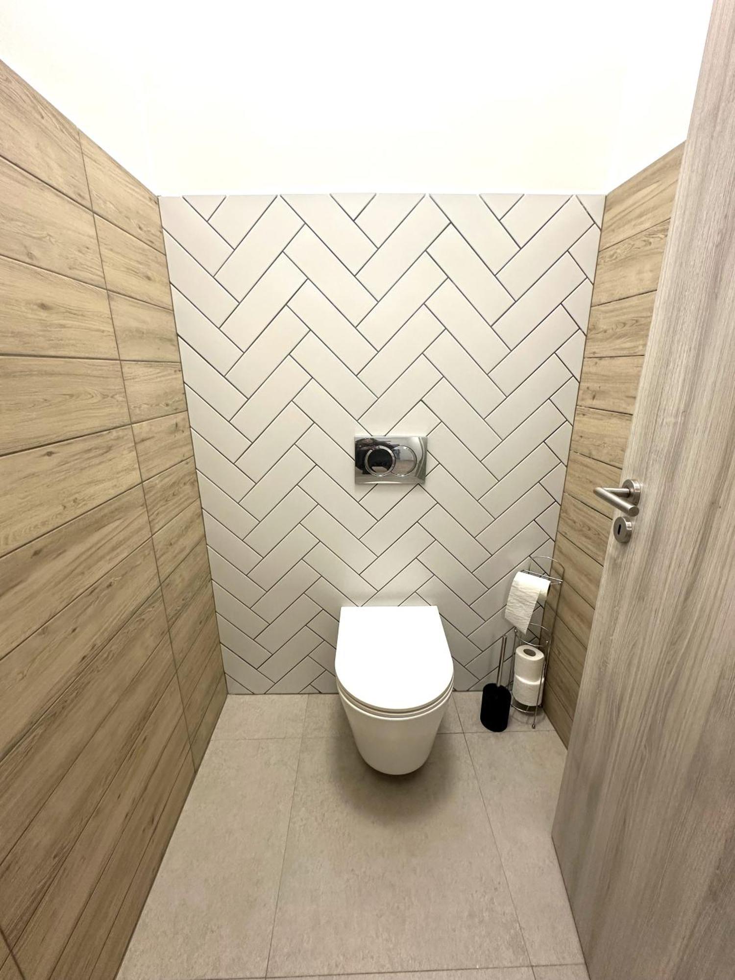 Berzsenyi Apartmanhaz Kaposvár Kültér fotó