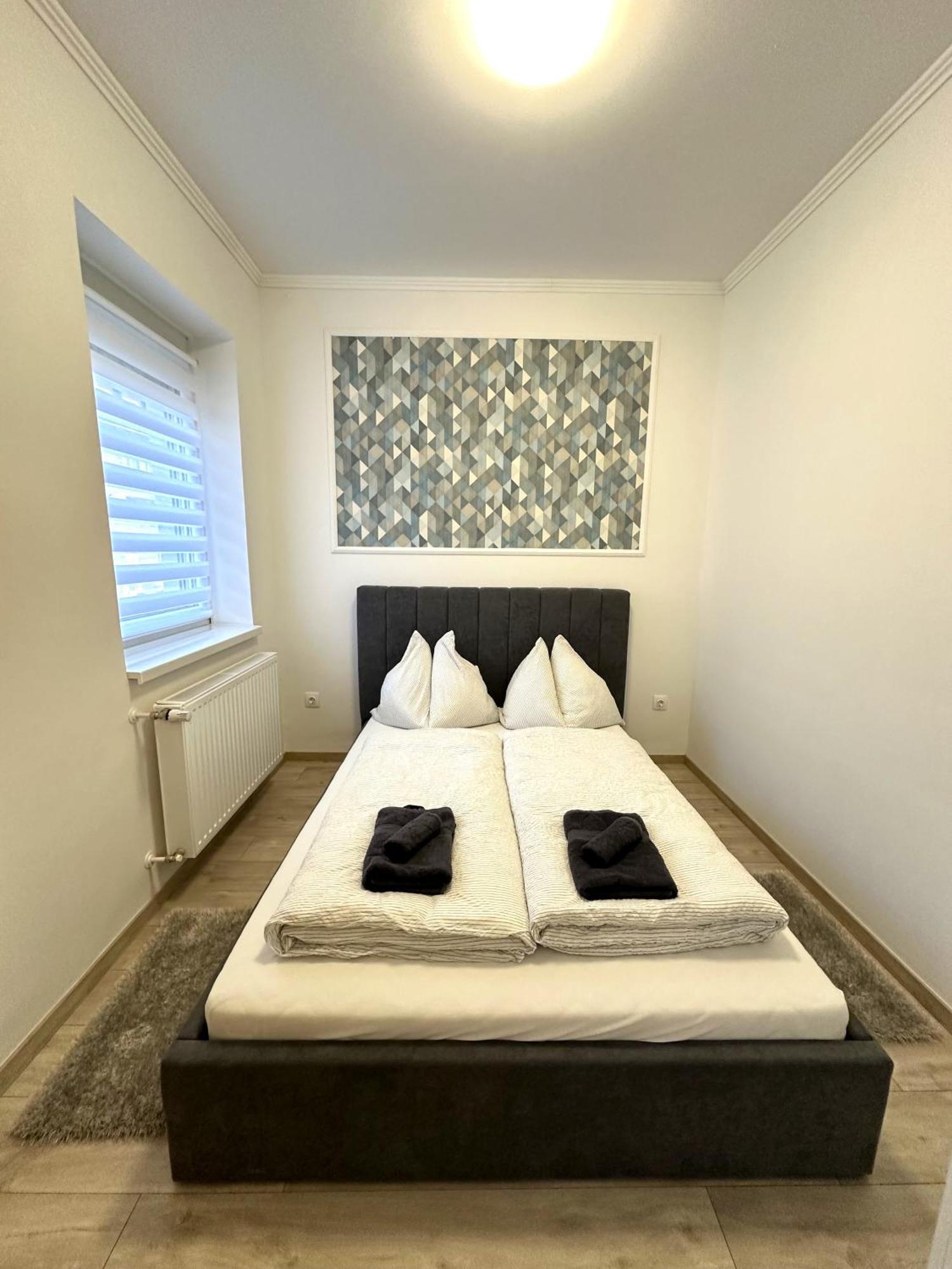 Berzsenyi Apartmanhaz Kaposvár Kültér fotó